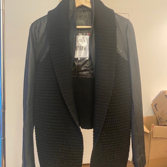 ❌SOLD❌Line Leather Lamb Jacket - Picture 6 of 6